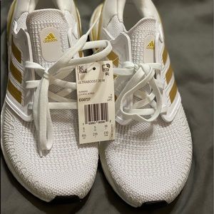 Adidas Ultraboost White/Gold Sneakers Women’s 6.5